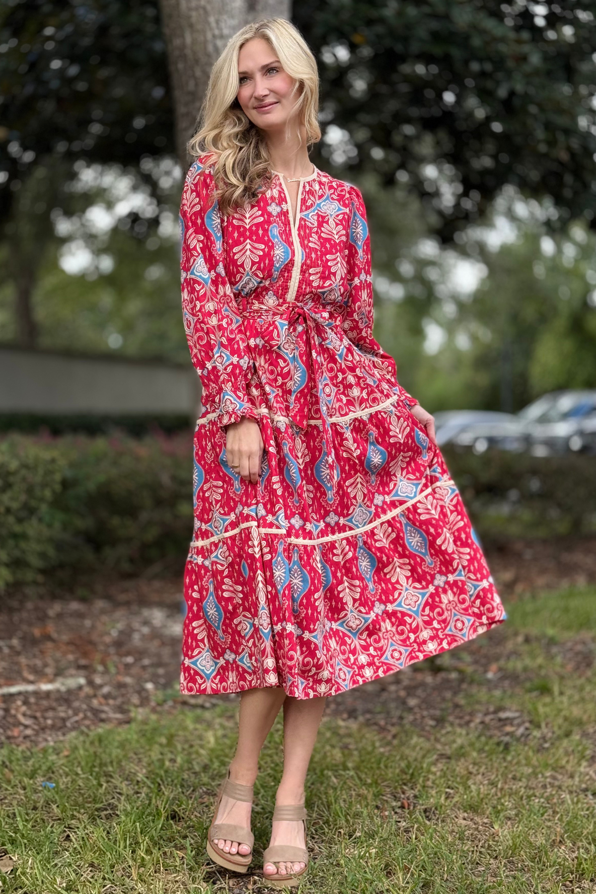 Long sleeve printed midi dress with notched neckline and pockets