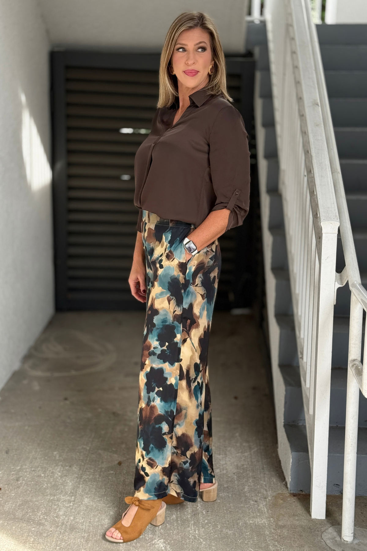Back view of Renuar floral satin pull-on pants
