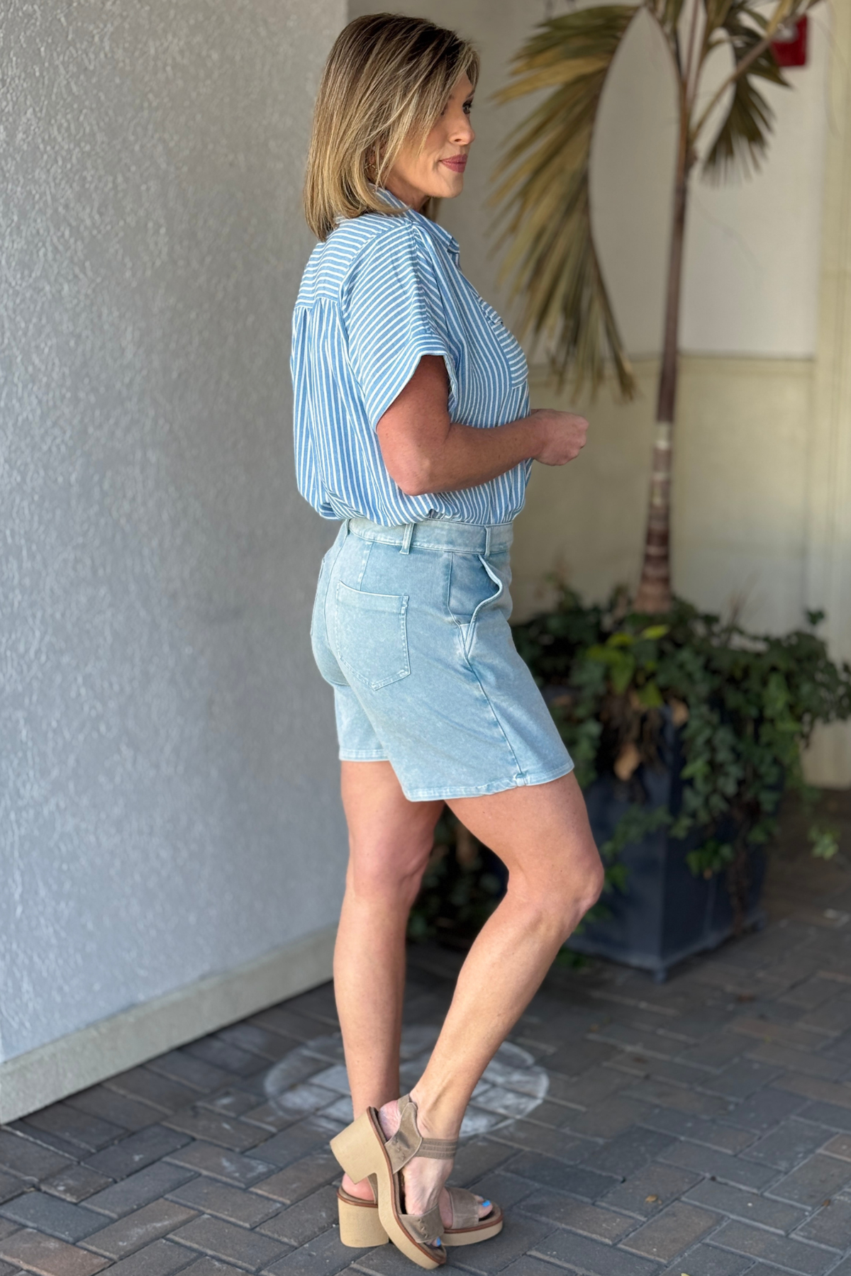 Luxury women’s golf skort with built in shorts