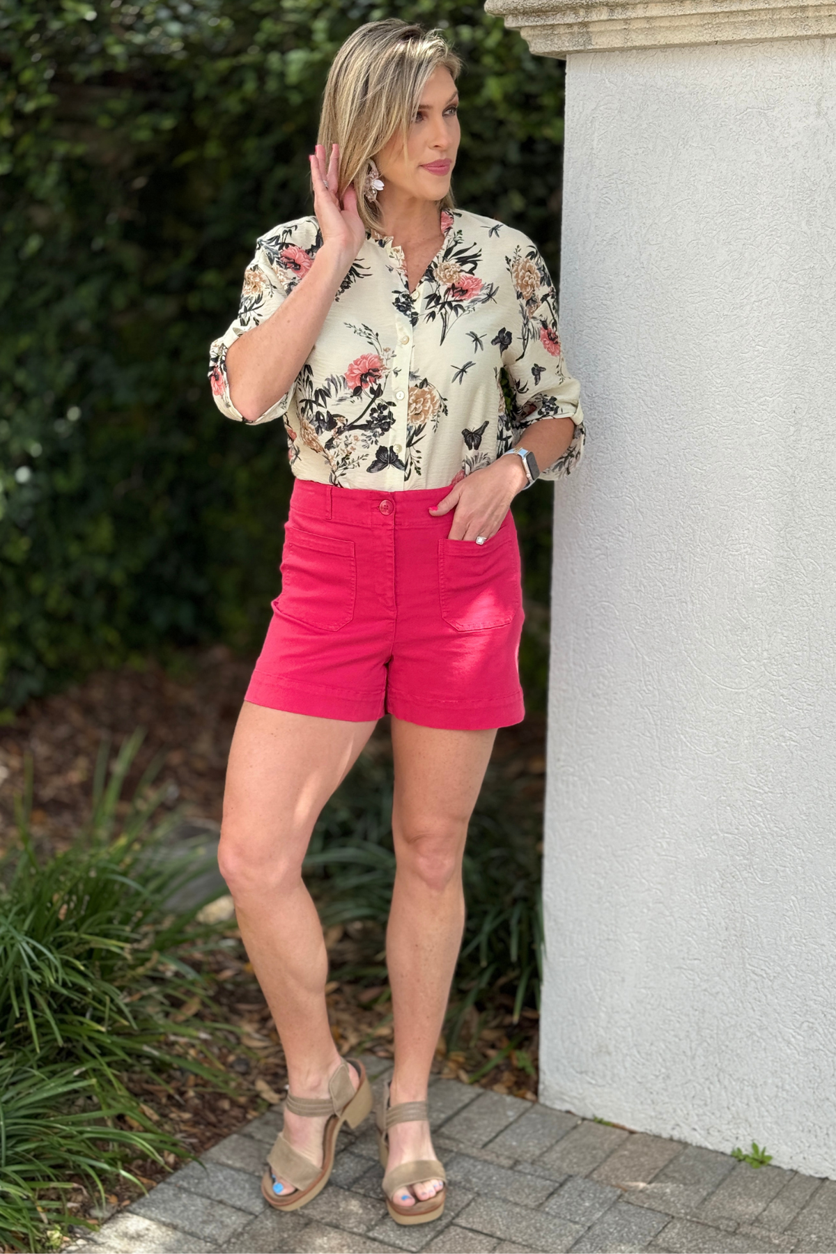 Terracotta women’s shorts with front patch pockets and stretch fit