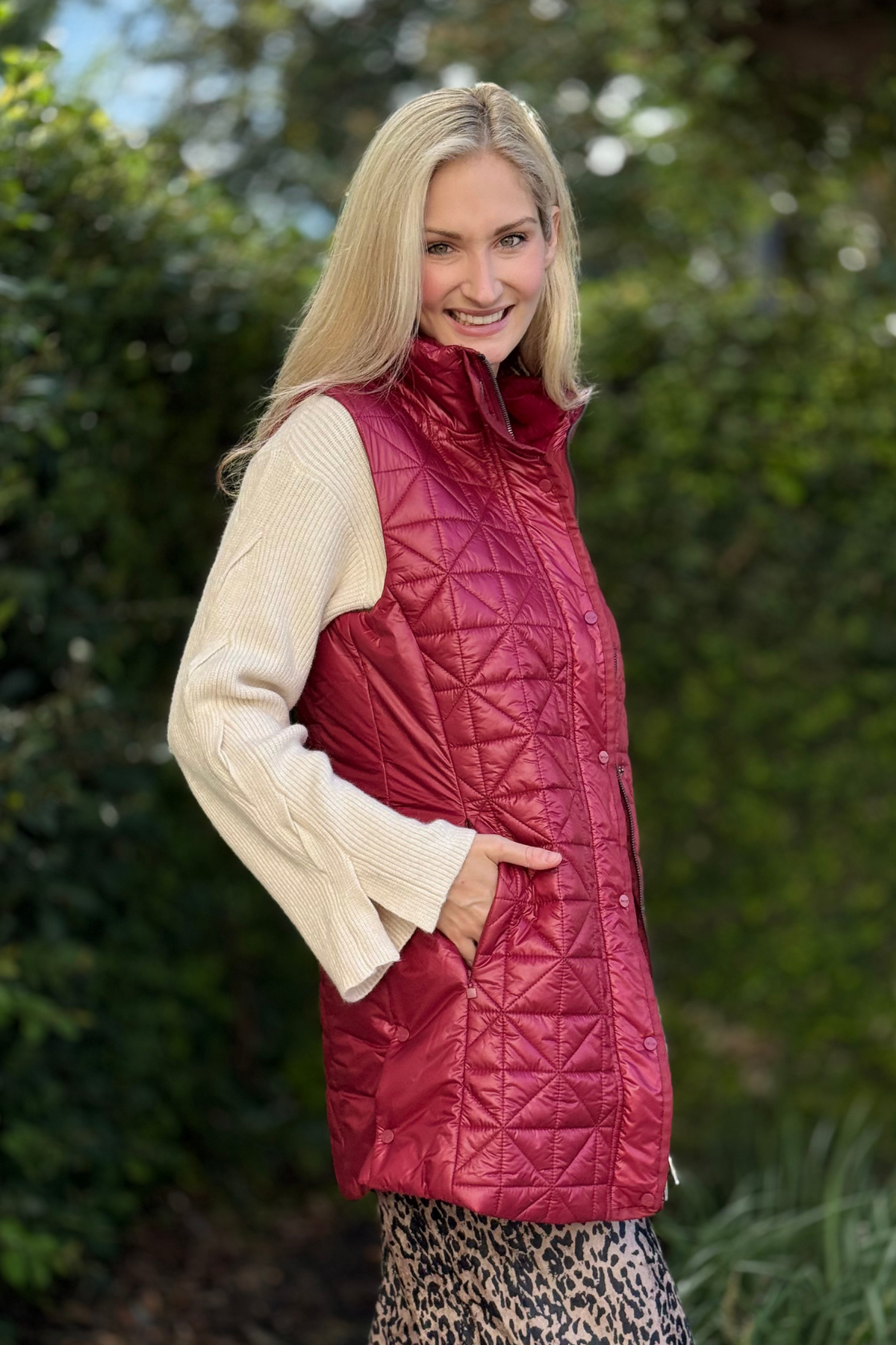 Stylish Mid-Thigh Quilted Vest for Fall