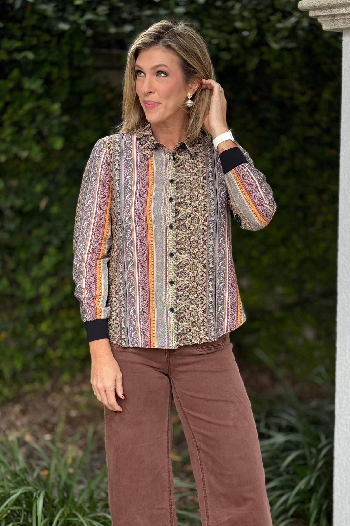 Renuar Paisley Stripe Button Front Blouse in Tiramisu