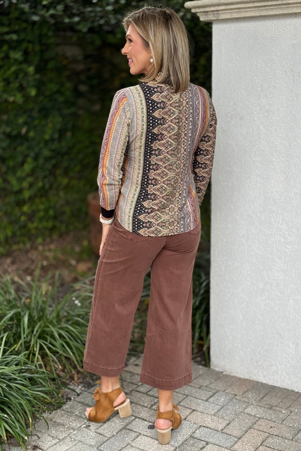 Women’s relaxed fit printed blouse in brown and burgundy tones
Renuar Tiramisu paisley blouse back view