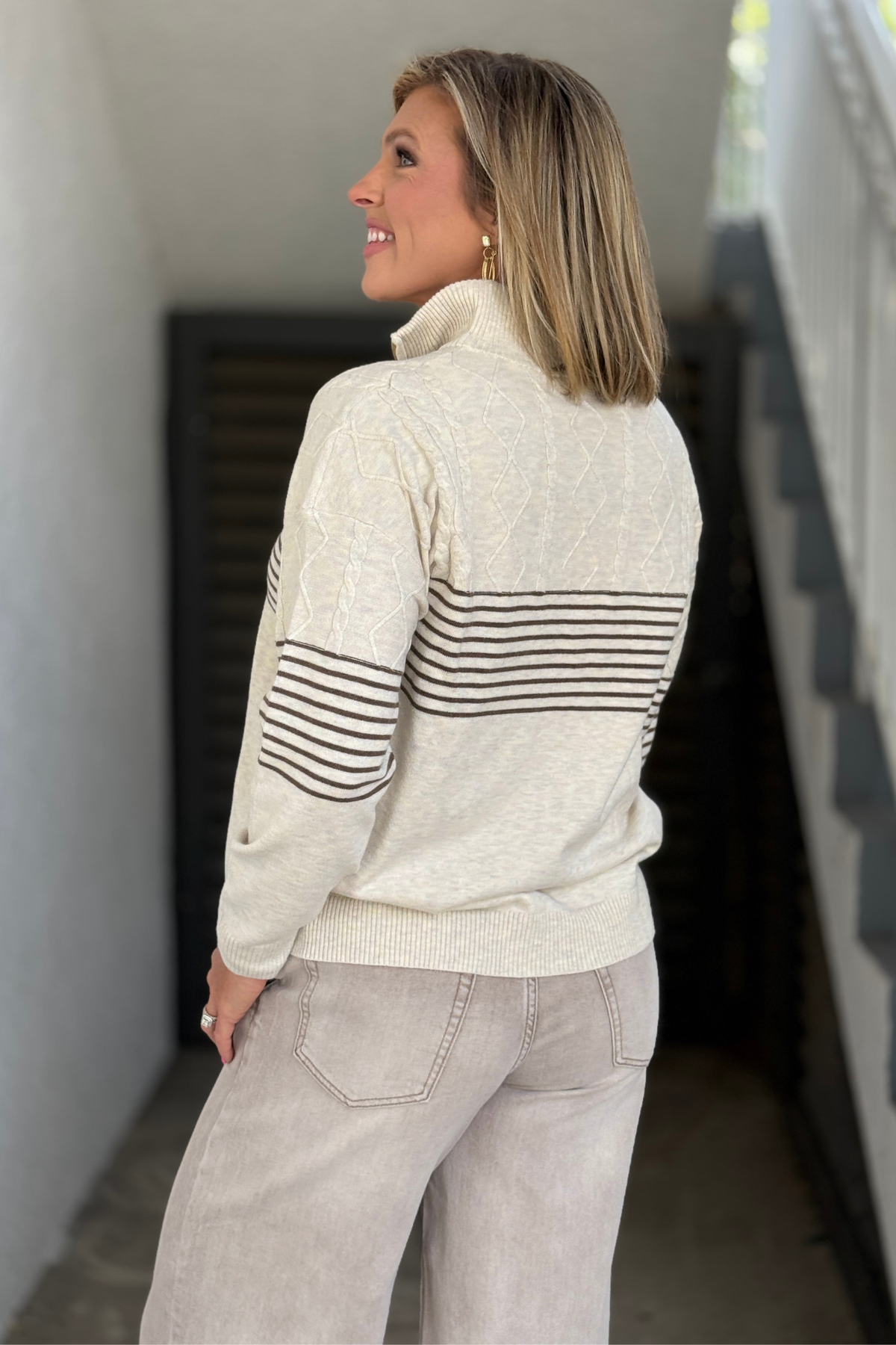 Cream long sleeve quarter zip sweater for fall