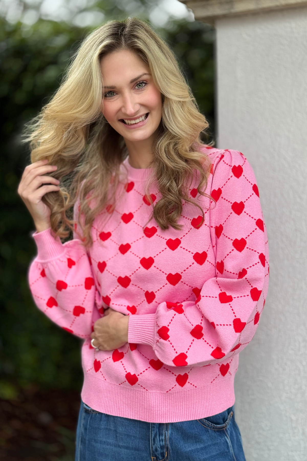 Valentine’s Day heart pattern sweater with puff sleeves