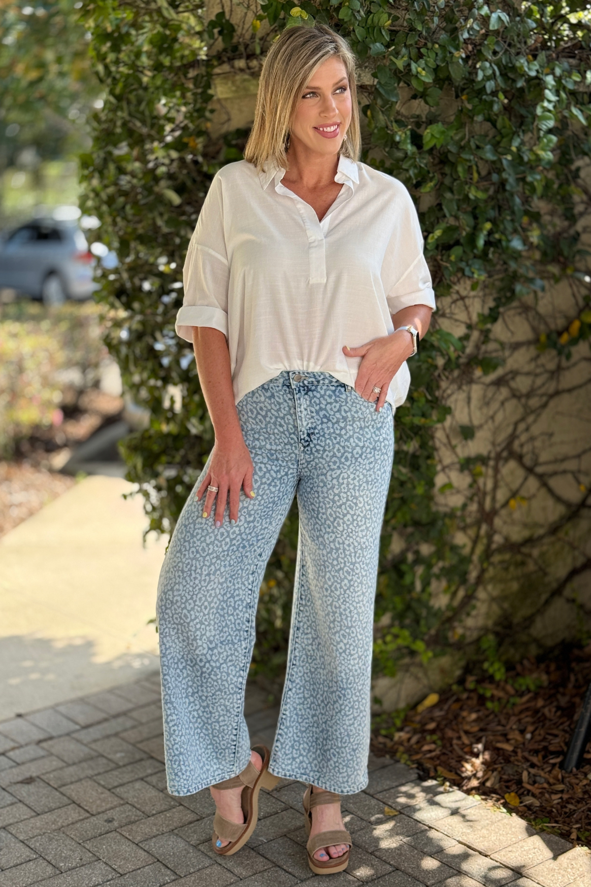 Tractr blue leopard print wide leg jeans