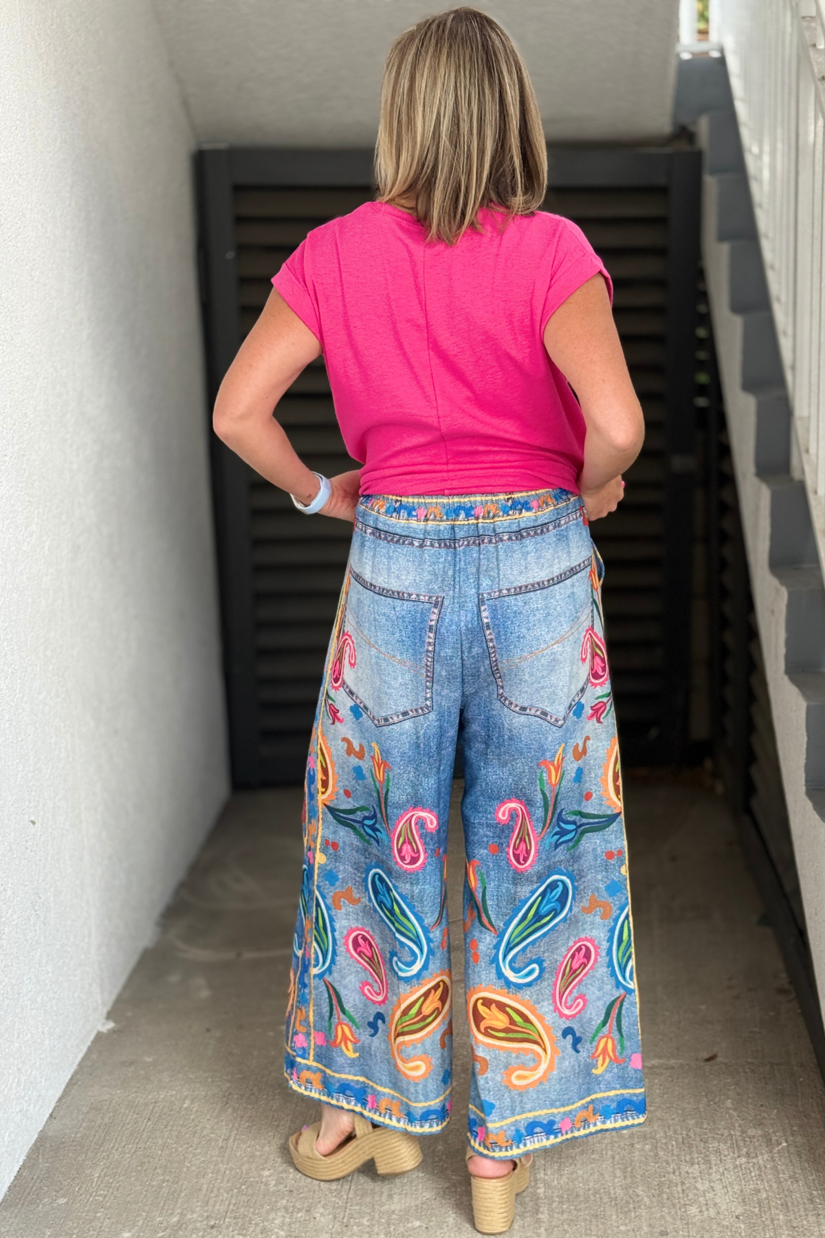 Boho inspired paisley print pants with wide leg silhouette