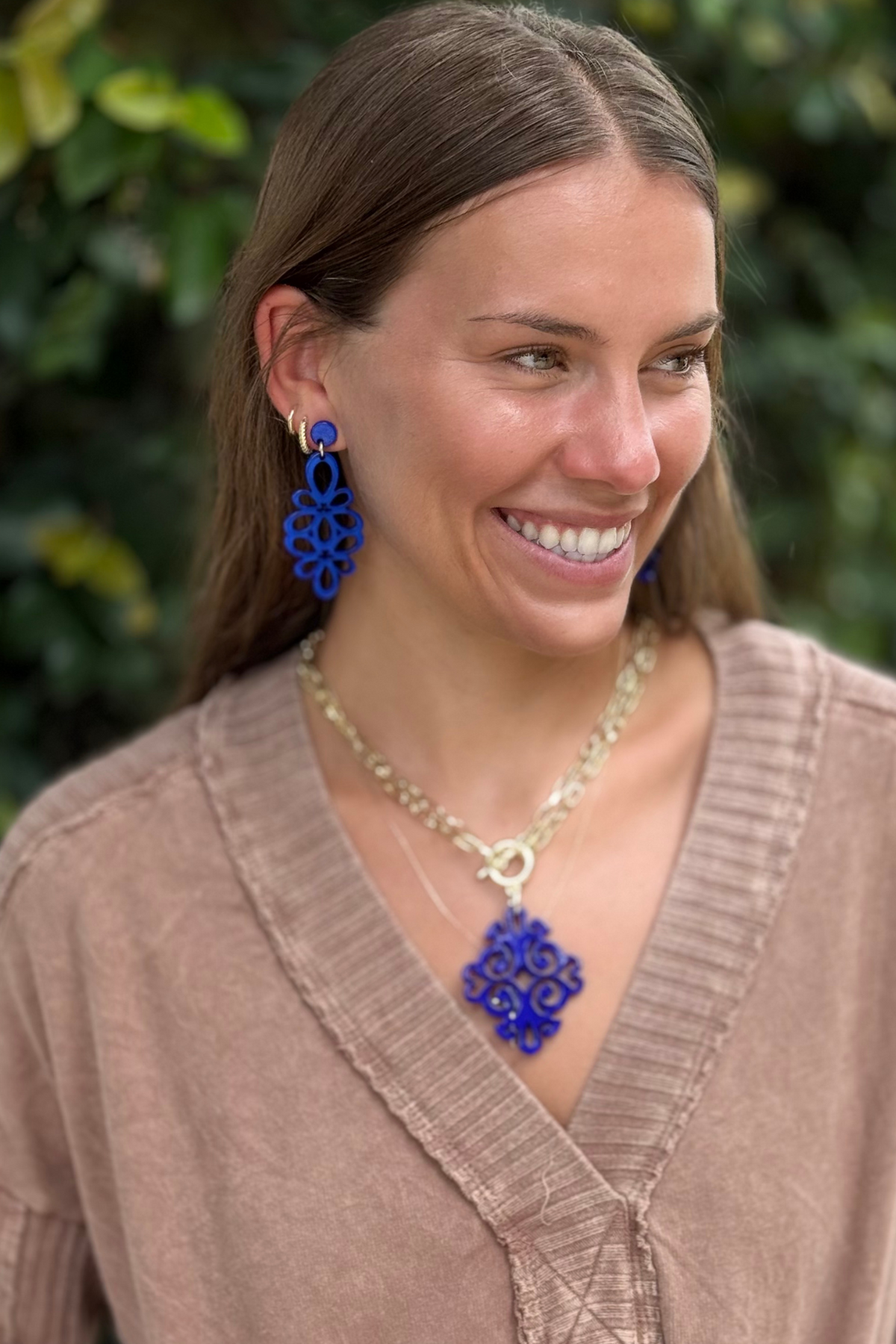 Twirling Bloom Pendant Necklace