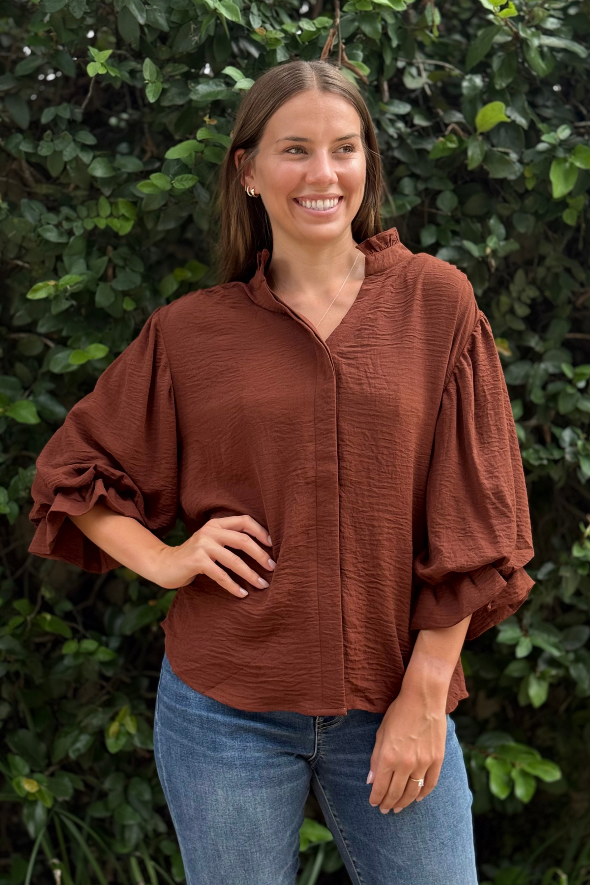 Chic Essence Balloon Sleeve Blouse in Chocolate