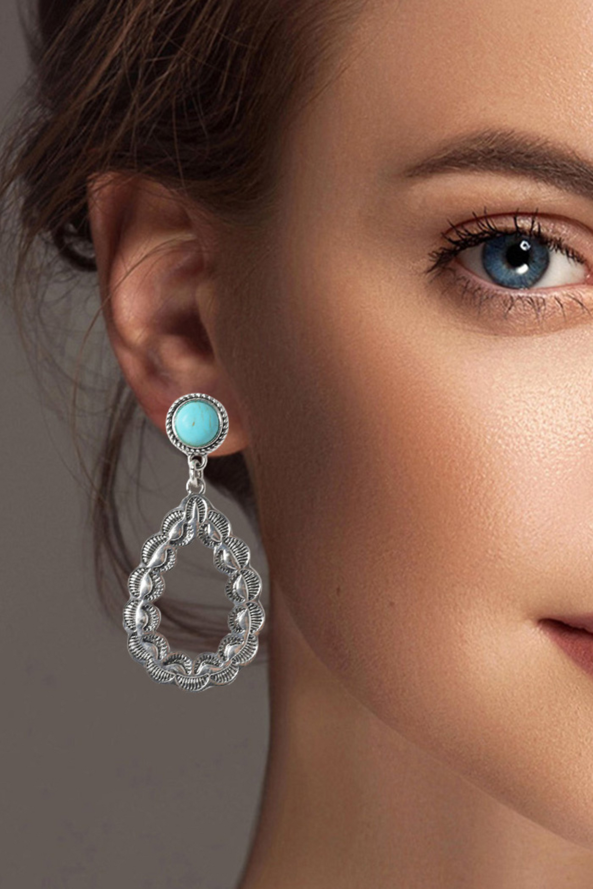 Western Teardrop Dangle Earring