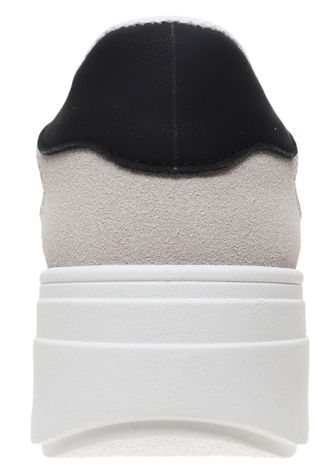 Casual women's platform sneakers in ivory and black styled for everyday wear, travel, and weekend outfits.