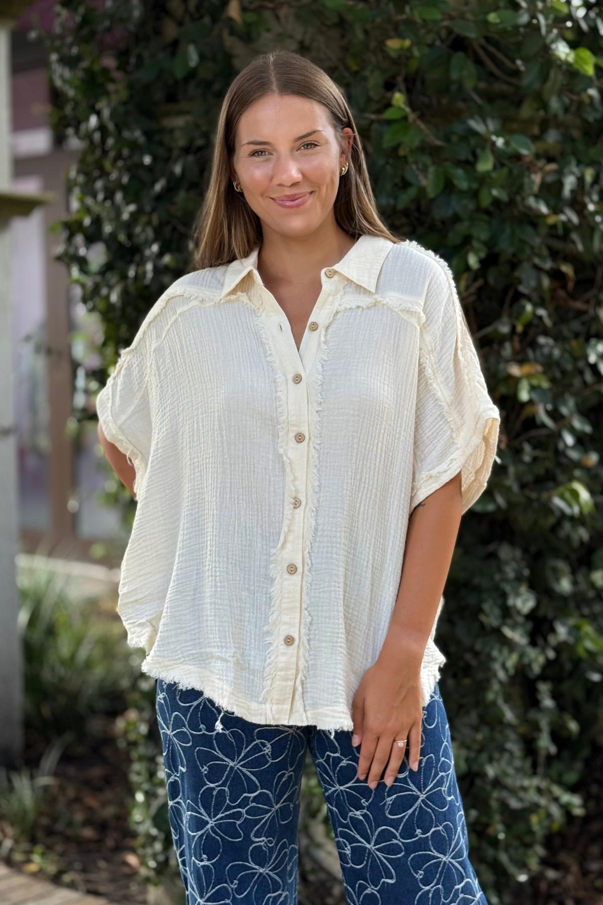 The Remi Raw Edge Gauze Top in Ivory