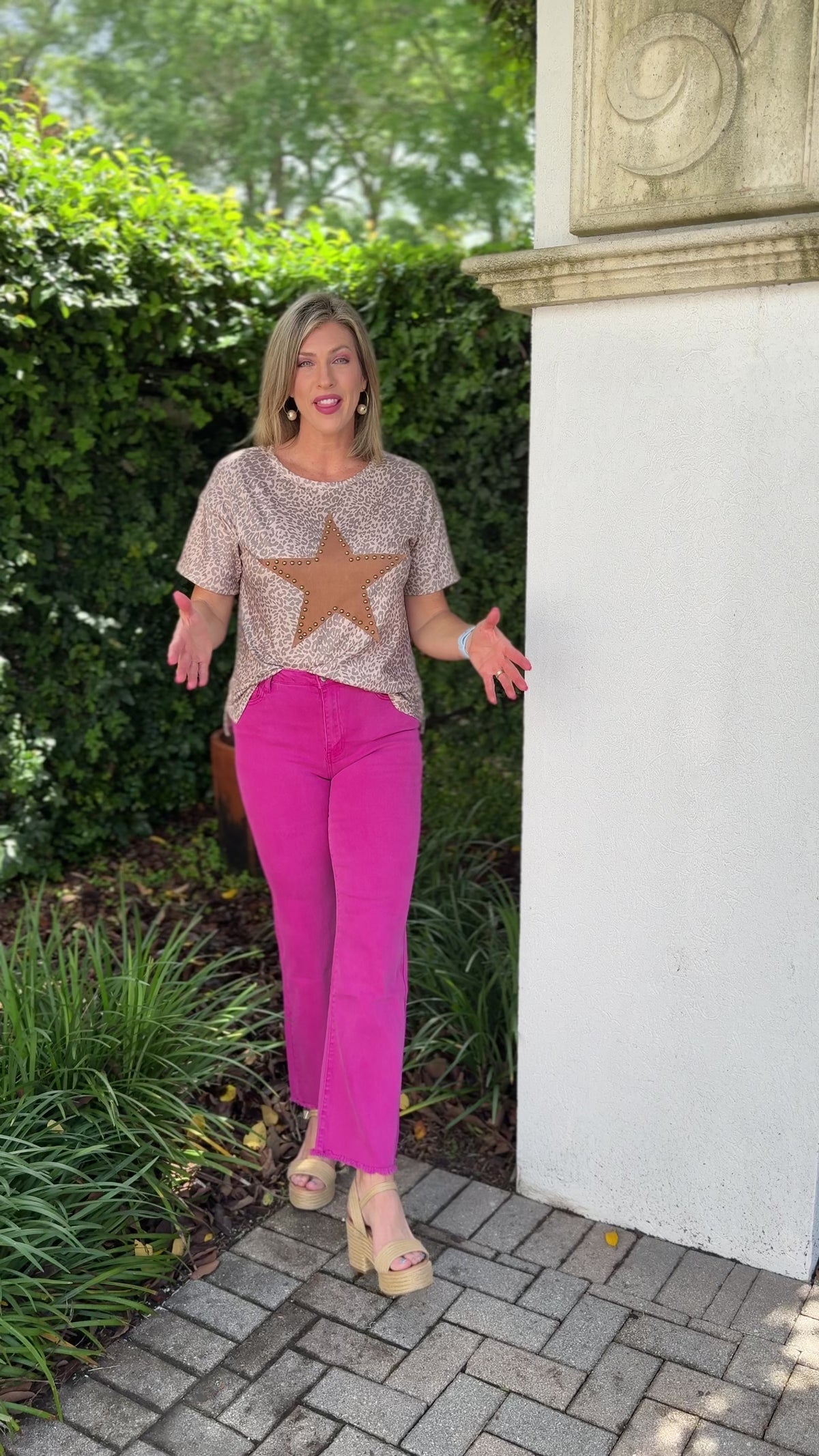 Colored denim jeans with wide leg silhouette